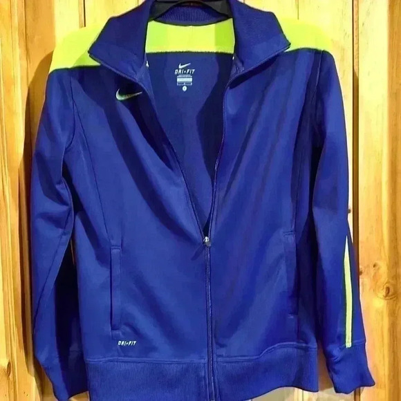 Nike Purple/lime green zip up jacket - Picture 3 of 6